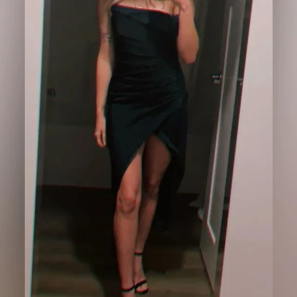 Semi formal dark green off the shoulder dress, size S - Picture 2 of 3